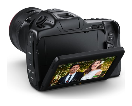 Blackmagic Pocket Cinema Camera 6K Pro – Neigbares HDR-Display mit 1500 Nits