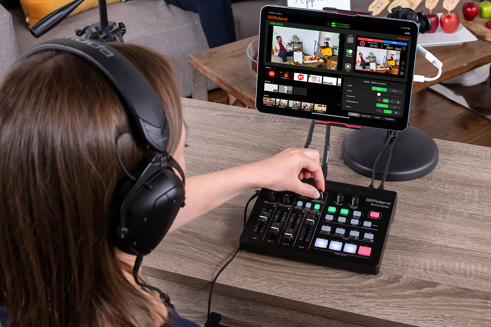 Easy Video Capture with Wireless Freedom