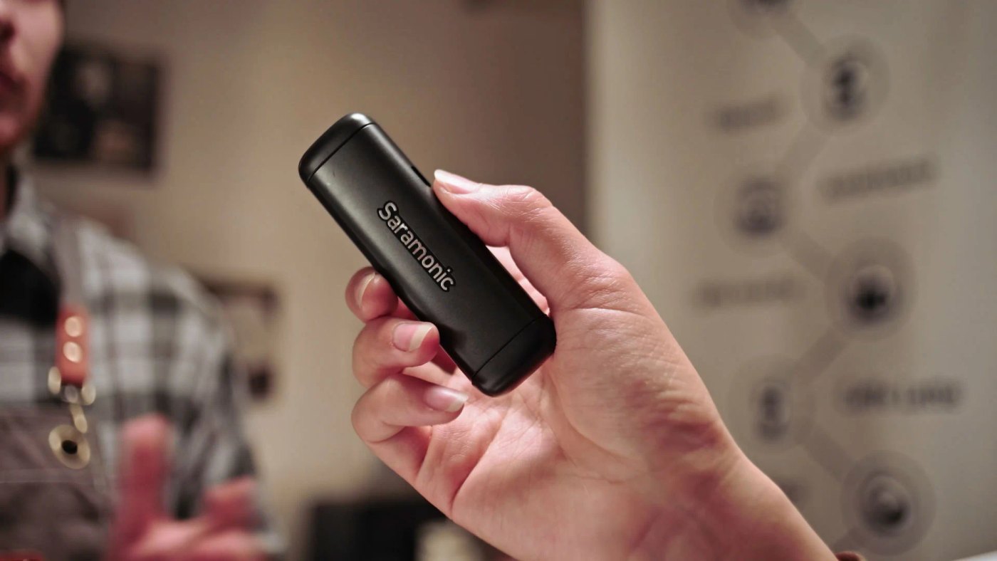 Saramonic Air SE-01 – Handmikrofon für Straßeninterviews