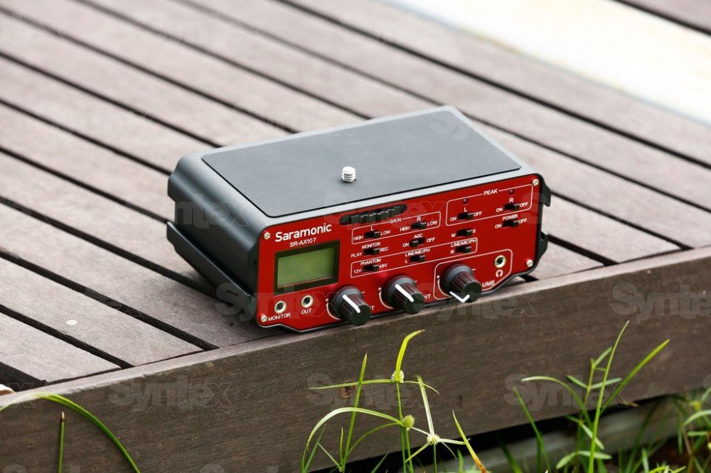 Saramonic SR-AX107 – Pegelanzeige und Abhören