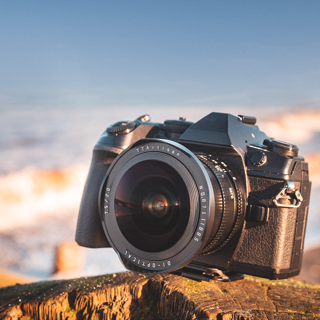 TTArtisan APS-C 7.5mm F2