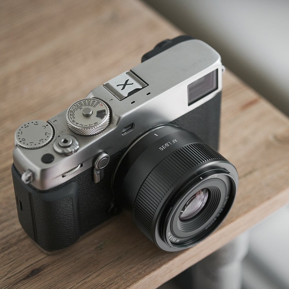 TTArtisan APS-C AF 35mm F1.8 II – 35 mm Brennweite am APS-C-Sensor