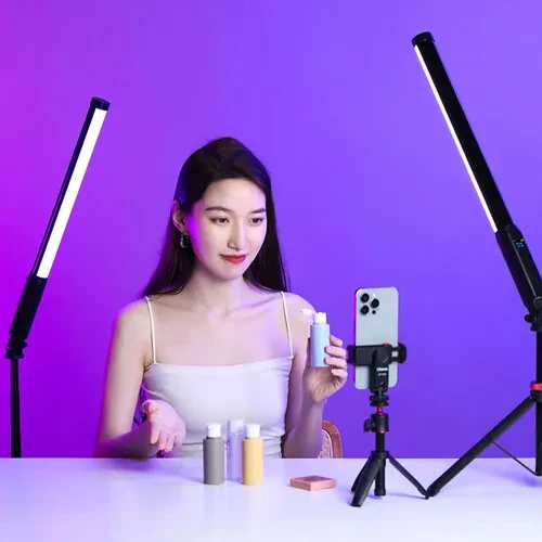 Ulanzi VL119 ruční RGB LED tyč – Světlo pro vlogy a produkty