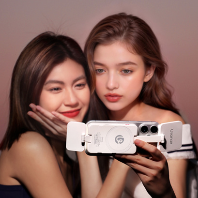 Ulanzi GL01 GlowUp světlo (Peach Snow) – Pro společné selfie